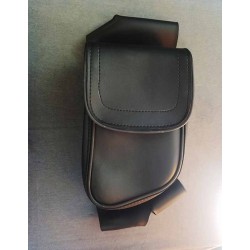 Bikers-Custom : Bagage moto trousse outils droite et gauche pour pare jambes de FLH
