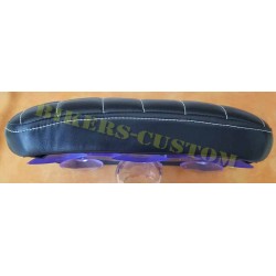 Bikers-Custom : Pouf vintage cubic