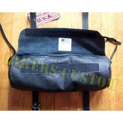 Bikers-Custom : Sacoche, trousse cuir noir souple.