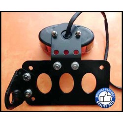 Bikers-Custom : Support de plaque latéral noir avec feux arrière ovale